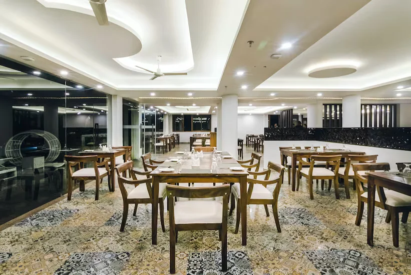 Elixir Hills Suites Resort & Spa Munnar Dining